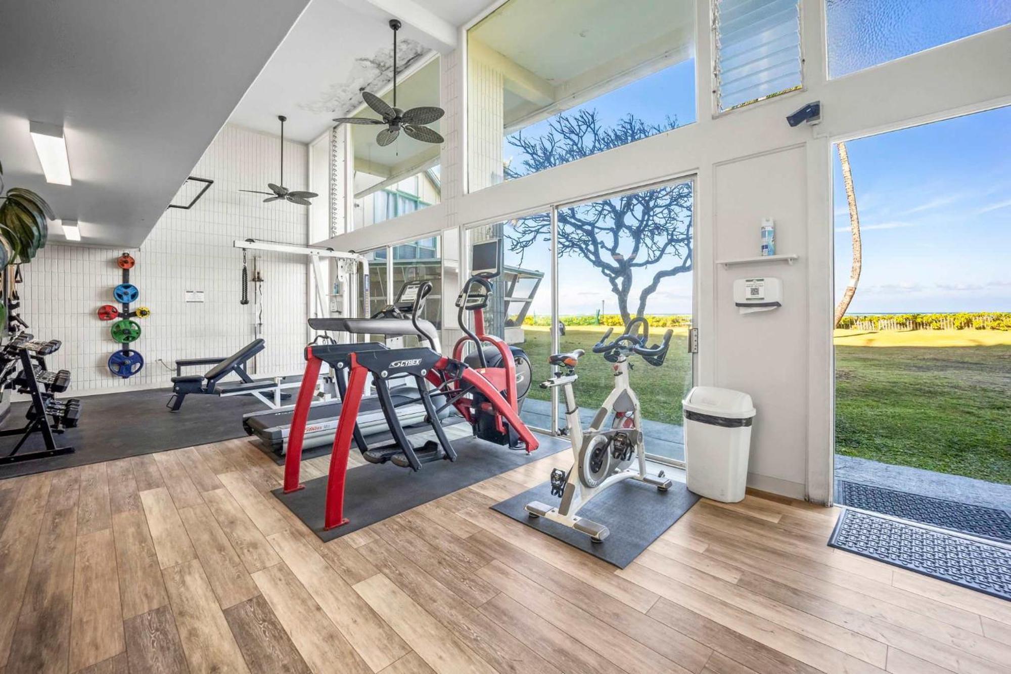 Beautiful Beachfront Condo Laie Exterior photo