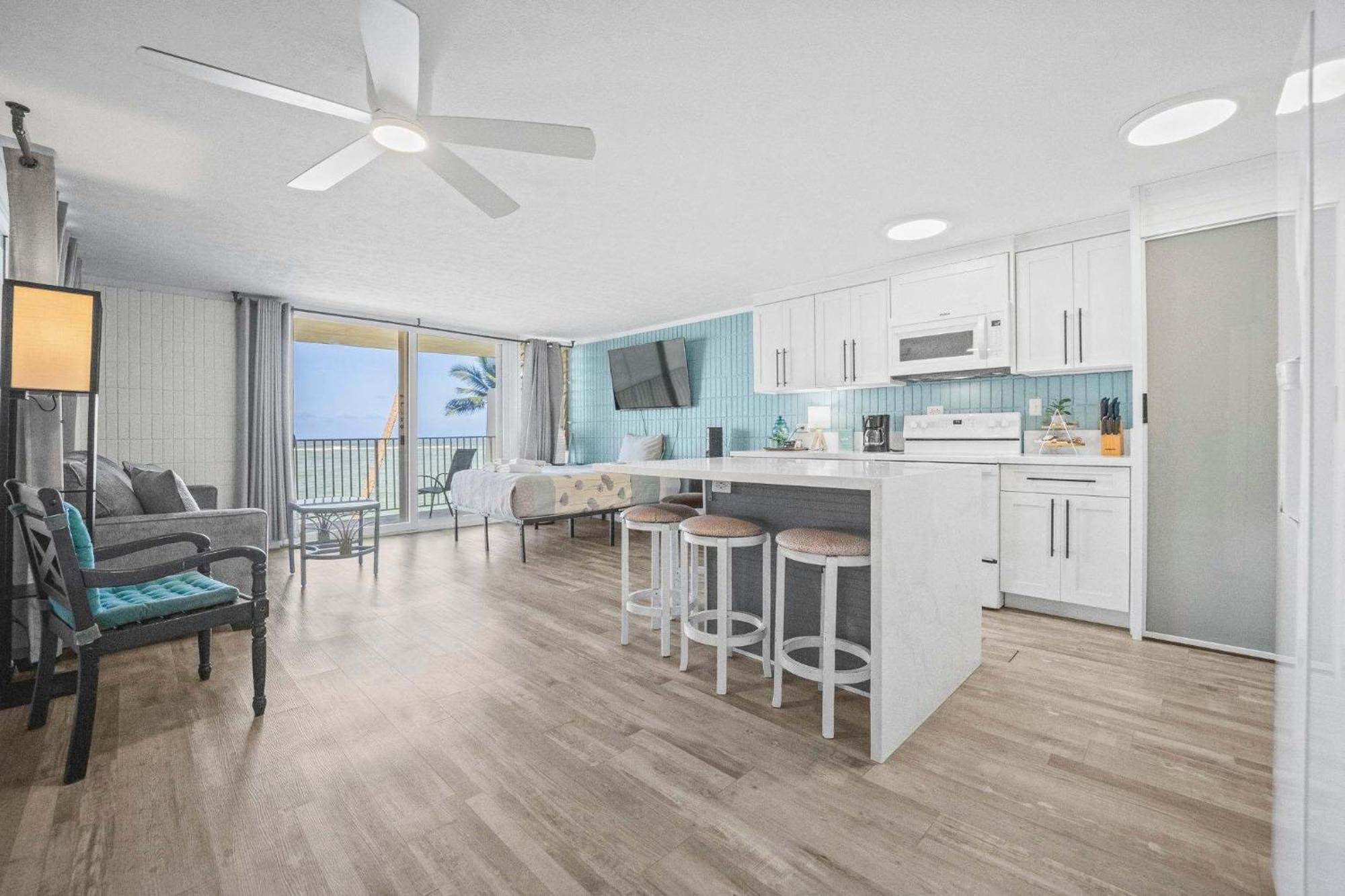 Beautiful Beachfront Condo Laie Exterior photo